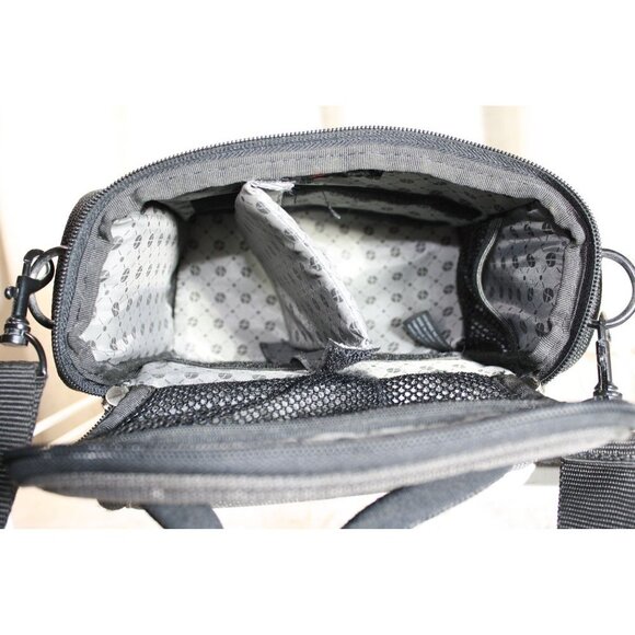 Foray Padded Shoulder Bag - Picture 6 of 9